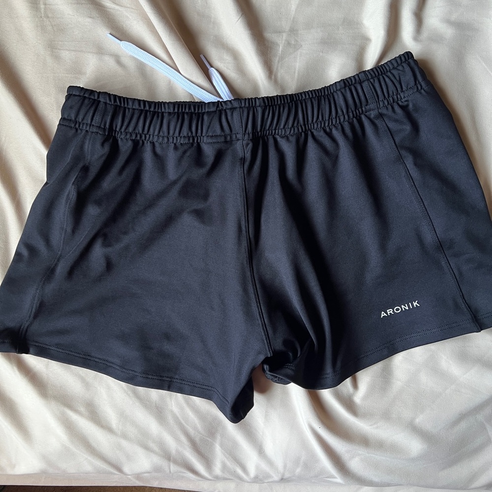 Aronik workout shorts